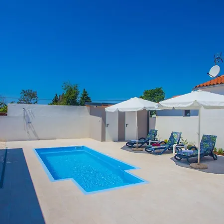 Holiday home Holiday Lory